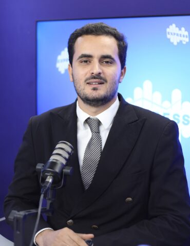 غسان يامون غسان يامون: نحو إدراج فصل يسمح لكل تونسي بتوريد سيارة مستعملة