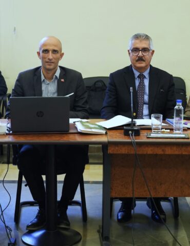 لجنة 1 الموافقة على اعفاء صغار الفلاحين والبحارة من معاليم تسجيل عقود الاقتراض وعلى منح إعفاءات جبائية لفسفاط قفصة