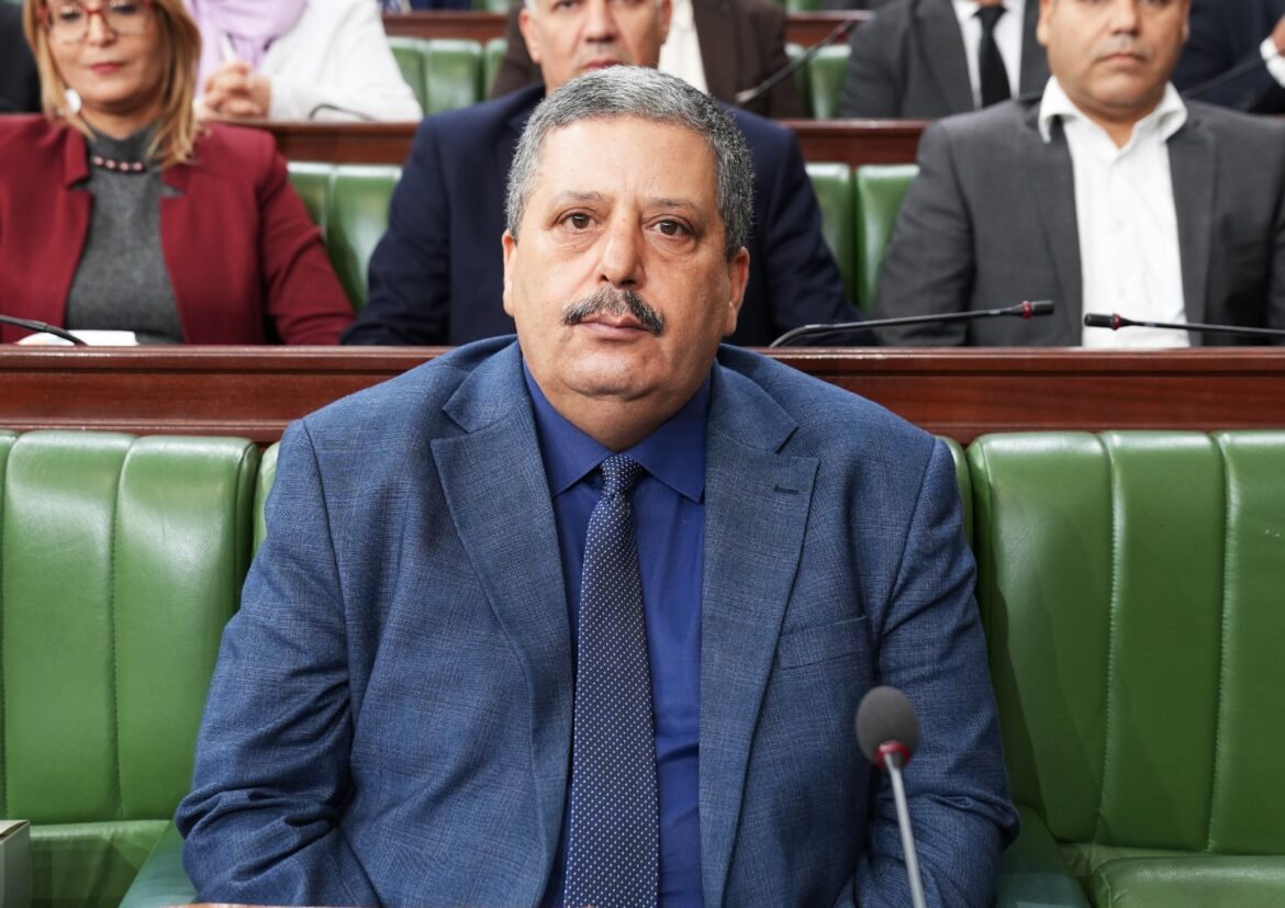 وزير التربية وزير التربية: لجنة خاصة في المرحلة الأخيرة لحسم ملفات الأساتذة النواب