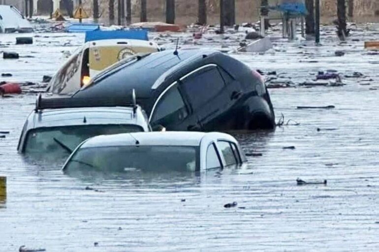 5009757 المغرب: ارتفاع عدد قتلى السيول في إقليم آسفي إلى 37