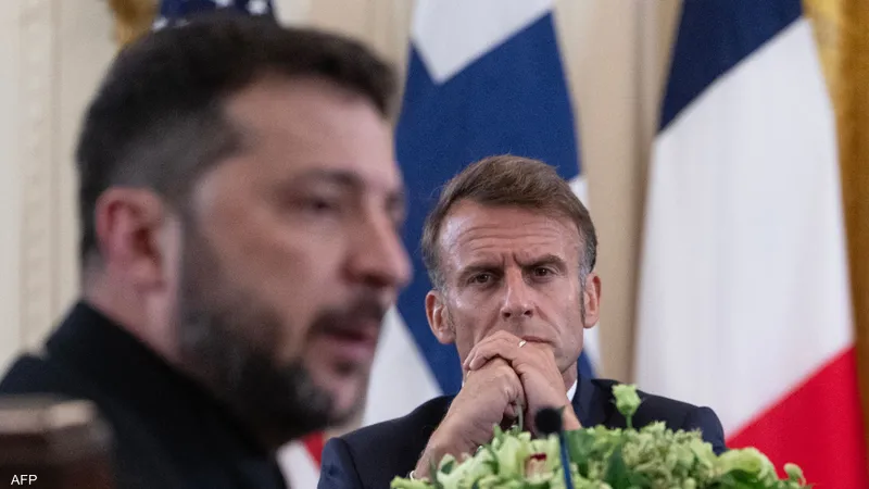 macron قصة المكالمة السرية.. ماكرون يحذر من خيانة أمريكا لأوكرانيا