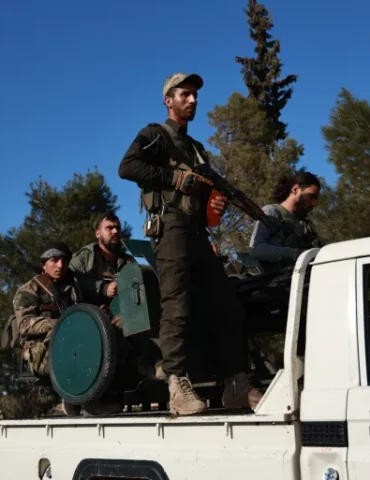سوريا قصف واشتباكات بين القوات الحكومية وقسد في حلب