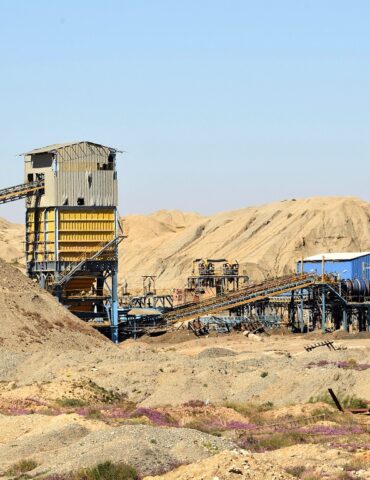 فسفاطط المتلوي: إضراب عمال المناولة يوقف إنتاج الفسفاط في أكبر أقاليم الشركة