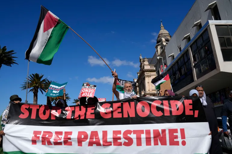 فلسطين جنوب أفريقيا تلغي إعفاء الفلسطينيين من التأشيرة لمواجهة التهجير