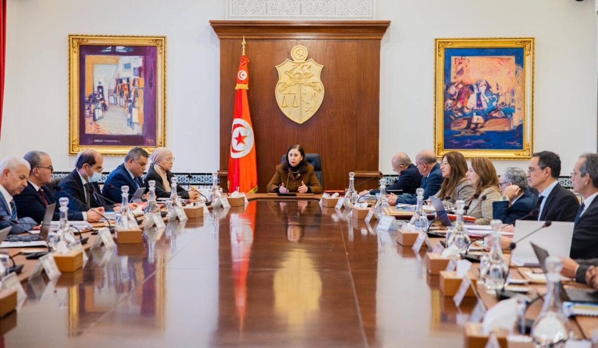 612860077 1300590945432067 2888868615945513725 n مجلس وزاري لتسريع تنفيذ المشاريع العمومية