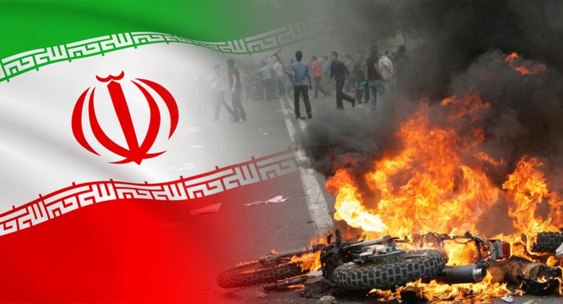WhatsApp Image 2026 01 08 at 11.21.52 AM مقتل العشرات من قوات الأمن الإيراني خلال مواجهة الإحتججات