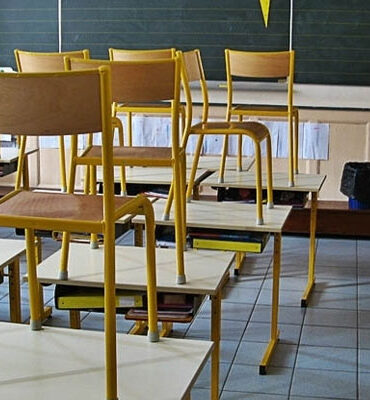ecole المهدية : تعليق الدورس بجميع المؤسسات التربوية والجامعية والتكوينية بسبب التقلبات الجوية