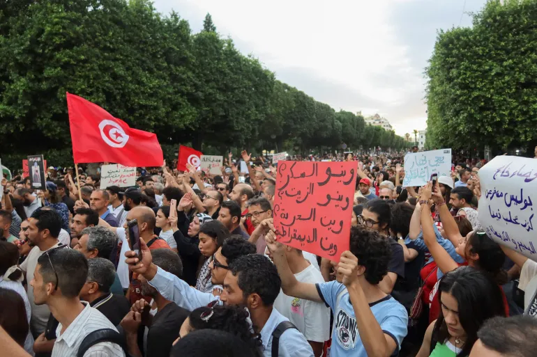 احتجاجات نهاية 2025: ارتفاع الاحتجاجات في تونس بنسبة 45%