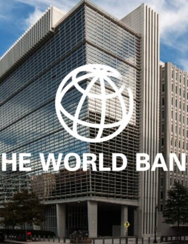البنك العالمي البنك العالمي يحث الدول النامية على مزيد الإستثمار في الذكاء الإصطناعي و الرقمنة