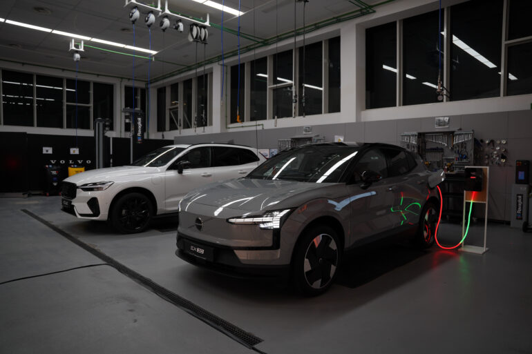 26 Volvo Tunisie renforce sa gamme électrique avec le nouveau ES90 et EX90