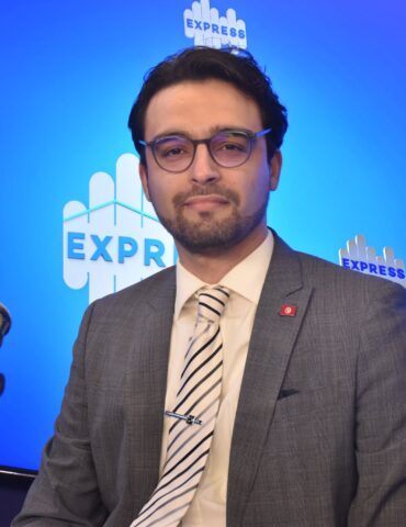 633227757 1263456672349180 6245723823491477369 n النائب مروان زيان: مقترح قانون لتوحيد سعر و حجم الخبز، للحد من التبذير
