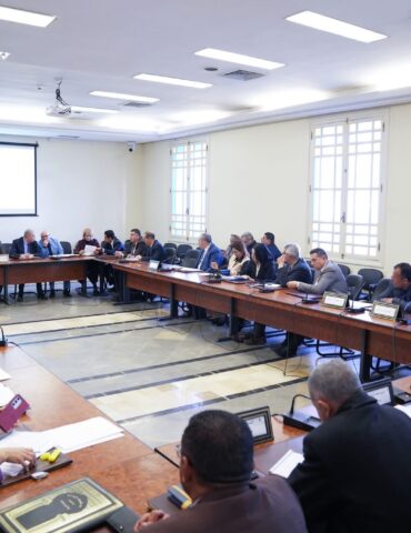 642932222 1254150866825693 4502897468074784983 n وزير التربية: المناظرة الخارجية لانتداب أساتذة "لا علاقة لها بالتسويات الاجتماعية ولا بالكاباس"