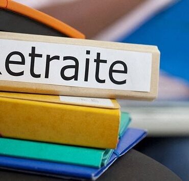 francais image2 257285 1714635600 مقترح قانون يتضمن أحكاما جديدة تضبط شروط وإجراءات التمديد في سنّ التقاعد بالقطاع العمومي