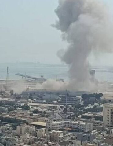 أبو ظبي انفجارات في أبو ظبي والمنامة والرياض، وقطر تعترض صواريخ إيرانية