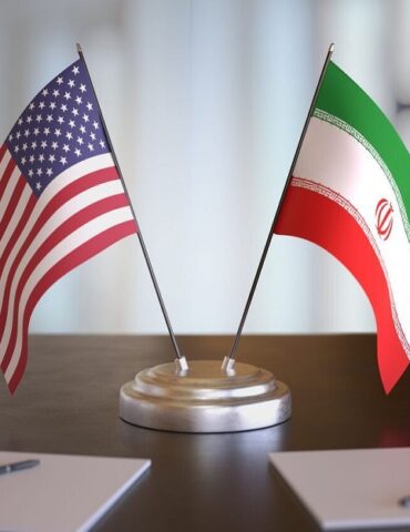 المفاوضات الإيرانية الأمريكية الرئيس الإيراني يطلب بدء محادثات مع الولايات المتحدة، ولقاء محتمل بين عراقجي وويتكوف