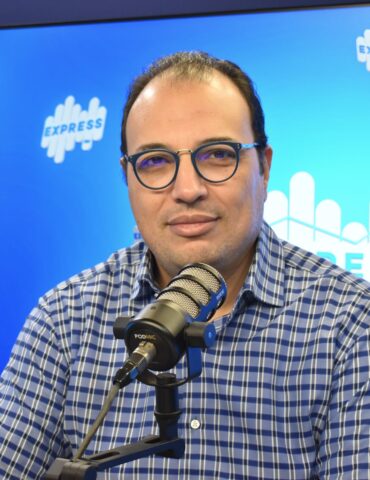 بسام النيفر بسام النيفر: ارتفاع أسعار النفط عالميا يهدد تنافسية المؤسسات التونسية تدريجيا