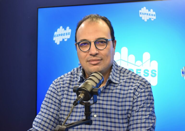 بسام النيفر بسام النيفر: تثبيت تصنيف تونس من قبل "فيتش رايتنغ" يعكس إستقرارا نسبيا لكنه لا يعني تحسنا حقيقيا