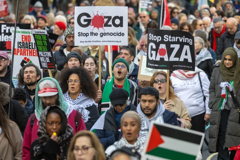 غزة عودة المظاهرات بأوروبا للمطالبة بوقف إبادة غـ.زة