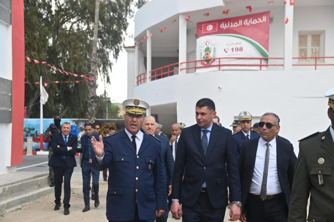 650759592 1349753173858845 7443441149094226280 n كاتب الدولة المكلف بالأمن: الإستعداد لمجابهة الأخطار ووضع خطة محكمة لحماية الثروة الفلاحية والغابية