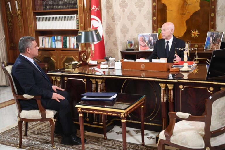 656972197 1360410739450856 5423736842352248510 n عمليات رفع مختلف أنواع الفضلات بشتّى أنواعها في كامل تراب الجمهوريّة محور لقاء رئيس الدولة بوزير الداخلية