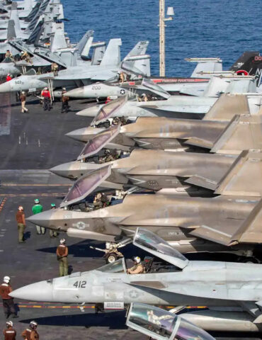 uss lincolin abraham 1 أميركا تكشف عن كلفة الحرب على إيران حتى الآن