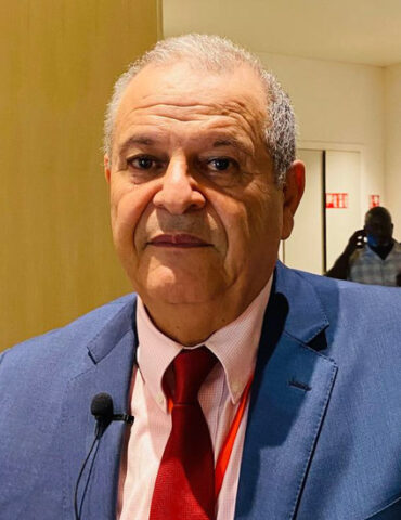 1000049770 رياض عزيز: الممر البري عبر ليبيا نحو إفريقيا هو مشروع استراتيجي لإعادة رسم خريطة الصادرات التونسية