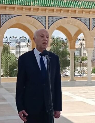 1743933400892 a6acb17b9e33 رئيس الجمهورية: تحقيق الاستثمار يظلّ رهين توفّر دولة اجتماعية مستقرة يسودها العدل وتصان فيها الحقوق