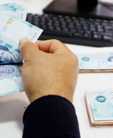 1760566688 قيمة الزيادة في أجور الوظيفة العمومية والقطاع العام