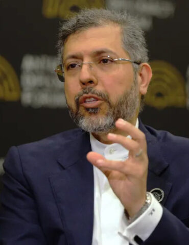 Saeed Khatibzadeh1 1776511850 نائب وزير الخارجية الإيراني: لسنا مستعدين لجولة محادثات جديدة مع واشنطن