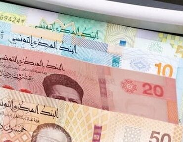 francais image2 283104 1760644561 صدور الأوامر المتعلقة بالترفيع في الأجور في القطاعين العام والخاص