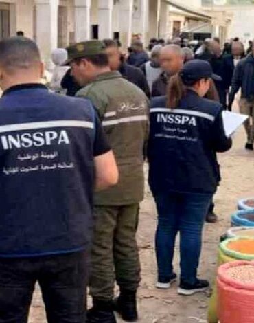 insspa 15032026 02 780x470 1 حملات رقابية تسفر عن حجز 62 طنًا من مواد غذائية غير صالحة وغلق 19 محلًا