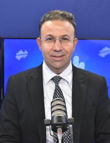 أحمد بن حسانة أحمد بن حسانة: قانون الفنان خطوة مفصلية نحو إصلاح القطاع الثقافي في تونس و إنصاف الفنان