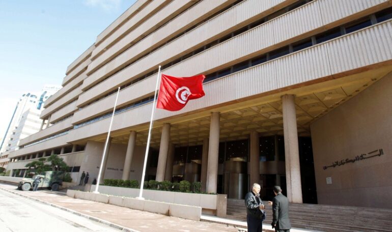 البنك المركزي 0 البنك المركزي التونسي: إرتفاع عائدات العمل المتراكمة بنسبة 6،5 بالمائة والأوراق والقطع النقدية المتداولة بنسبة 17،3 بالمائة