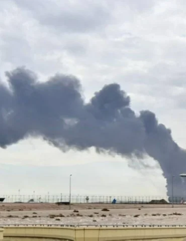 الكويت الكويت تتعرض لهجوم بمسيرتين قادمتين من العراق