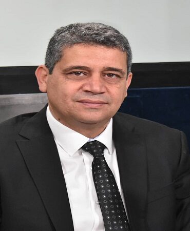 بلحسن شيبوب بلحسن شيبوب: الانتقال الطاقي السبيل الوحيد لتونس لتجاوز عجز 65% في الميزان الطاقي