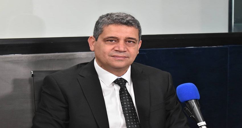 بلحسن شيبوب بلحسن شيبوب: الانتقال الطاقي السبيل الوحيد لتونس لتجاوز عجز 65% في الميزان الطاقي