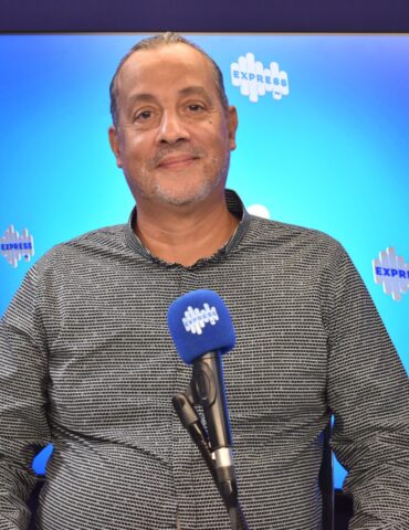 عدنان الإمام عدنان الإمام: الوضع في مالي “متفجر” واحتمالات بتغيرات سياسية كبرى