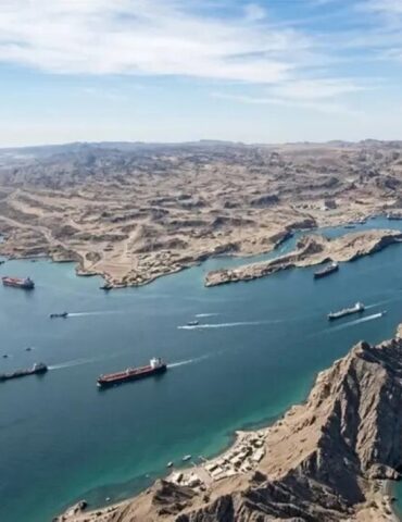118695 1 40 دولة تستعد لتأمين الملاحة بمضيق هرمز