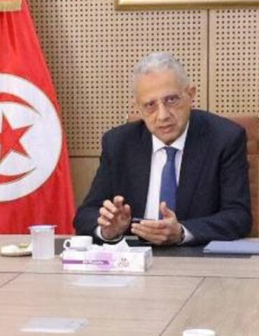 sante وزير الصحة: عسر القراءة لدى التلاميذ في المرحلة الابتدائية يقدر بـ12% ببعض الدول العربية