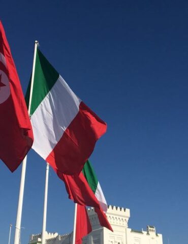 تونس ايطاليا سفارة تونس بإيطاليا: اتفاق تونسي إيطالي لدعم الاستثمار والتعاون في قطاع السيارات