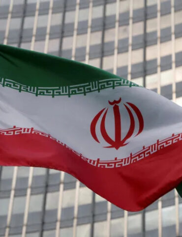Pic106 1694976394 وفد قطري يصل طهران لاستكمال اتفاق وقف الحرب