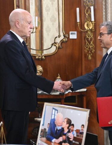 FB IMG 1783408513225 رئيس الجمهورية يتسلم لدى استقباله محافظ البنك المركزي التقرير السنوي للبنك لسنة 2025