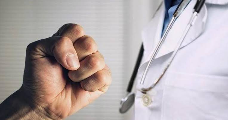 images 37 نقابة الأطباء الاستشفائيين الجامعيين تدعو إلى إحداث مرصد وطني لرصد حالات العنف في المؤسسات الصحية