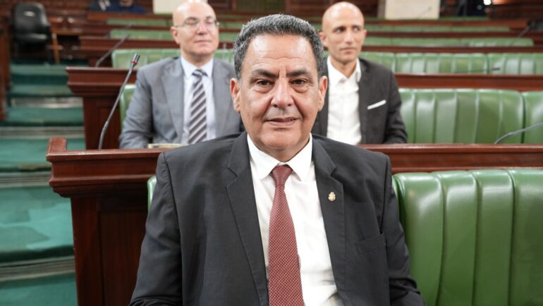 الطيب الطالبي الطيب الطالبي: المجلس الوطني للتونسيين بالخارج سيدافع عن مصالح الجالية