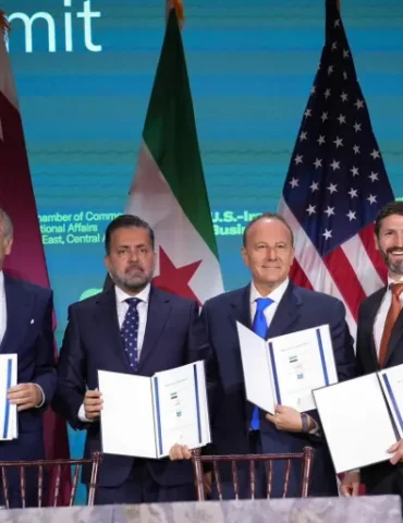 العراق العراق يوقع 48 اتفاقية مع شركات أمريكية بقيمة 60 مليار دولار