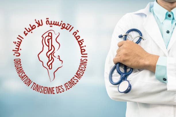 المنظمة التونسية للأطباء الشبان الأطباء الشبان: موجة الحر وانقطاعات الكهرباء والماء تحولت إلى أزمة صحية تستوجب تدخلا عاجلا