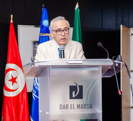 وزير الشؤون الاج وزير الشؤون الاجتماعية يدعو إلى تطوير التشريعات لتنظيم العمل عبر المنصات الرقمية